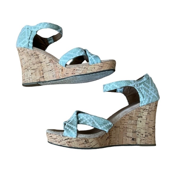 TOMS Blue Green Wedge Sandals - Picture 5 of 7